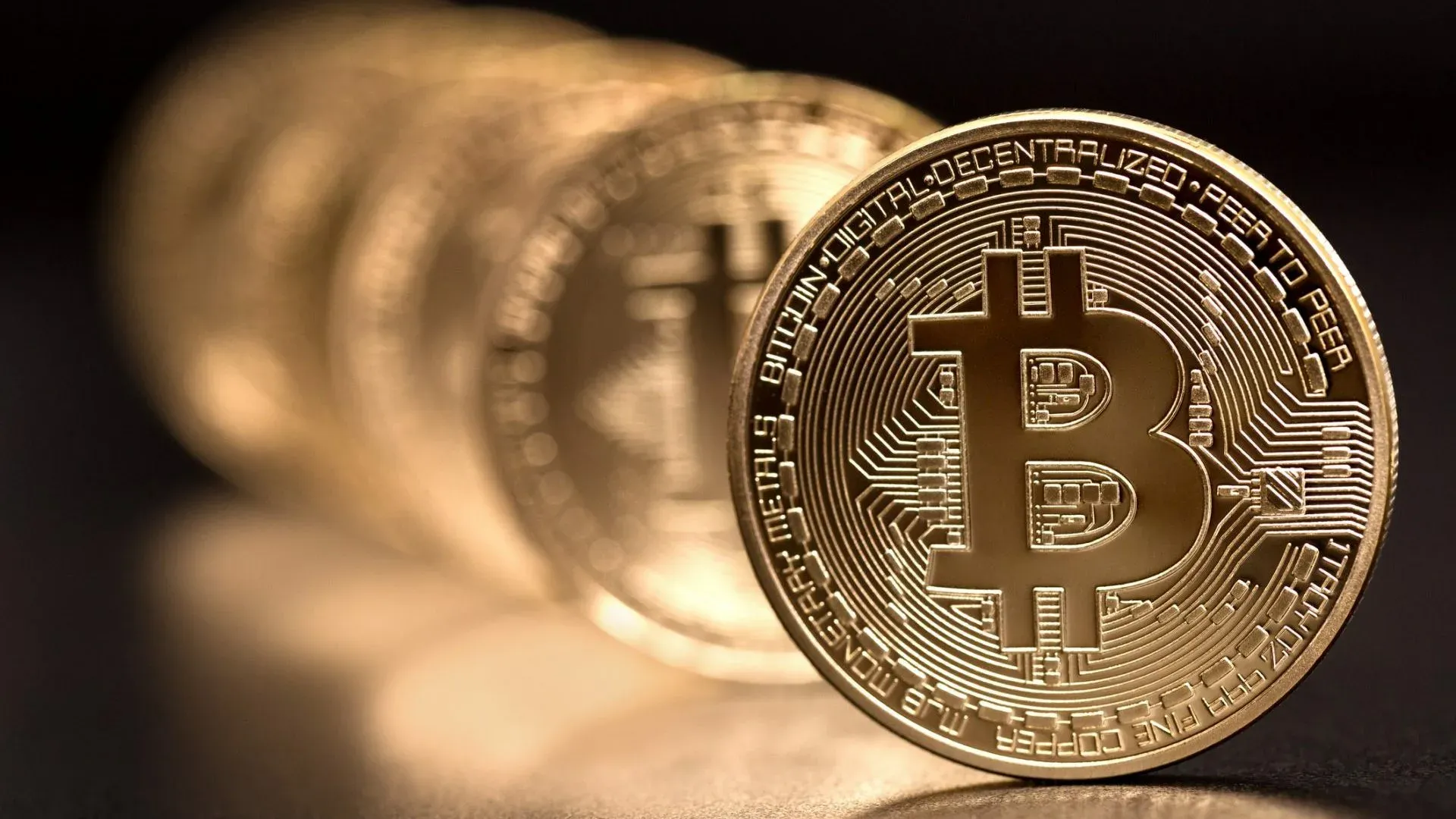 Эволюция Криптоэкономики и краткая История BTC